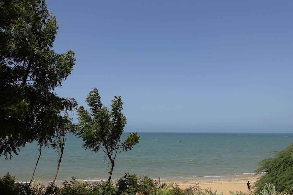Keur Marrakis Hotel M'Bour Ngoại thất bức ảnh